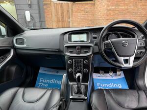Volvo V40 2.0 D2 R-Design PRO EURO 6 (s/s) 5dr
