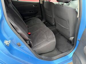 Nissan Leaf 24kWh Acenta AUTO 5dr