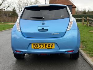 Nissan Leaf 24kWh Acenta AUTO 5dr