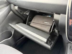 Nissan Leaf 24kWh Acenta AUTO 5dr