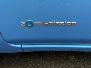 Nissan Leaf 24kWh Acenta AUTO 5dr