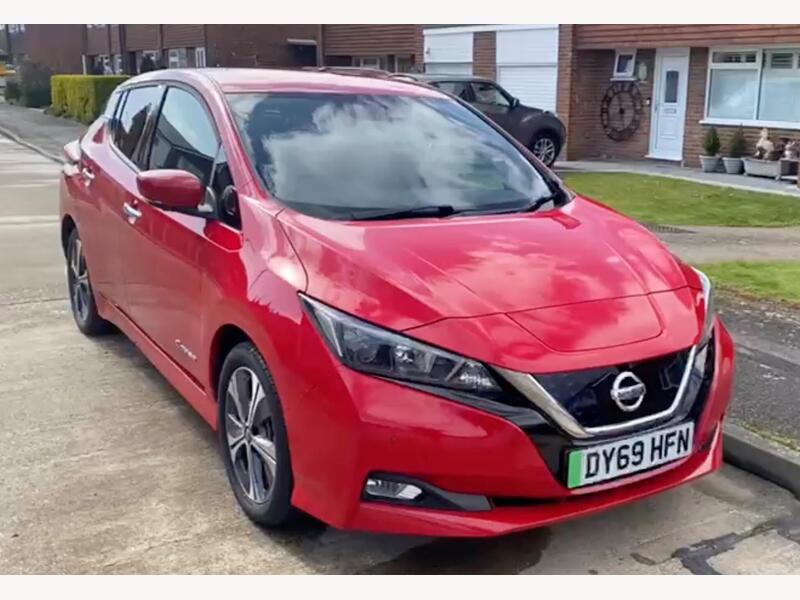 Nissan Leaf 40kWh N-Connecta AUTO 5dr