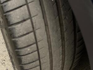 Tesla Model Y (Dual Motor) LONG Range AUTO 4WDE 5dr