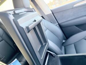 Tesla Model Y (Dual Motor) LONG Range AUTO 4WDE 5dr