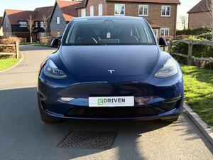 Tesla Model Y (Dual Motor) LONG Range AUTO 4WDE 5dr