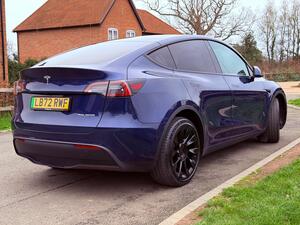 Tesla Model Y (Dual Motor) LONG Range AUTO 4WDE 5dr