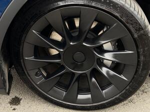 Tesla Model Y (Dual Motor) LONG Range AUTO 4WDE 5dr