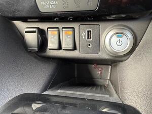 Nissan Leaf 40kWh Tekna AUTO 5dr