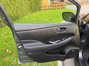 Nissan Leaf 40kWh Tekna AUTO 5dr
