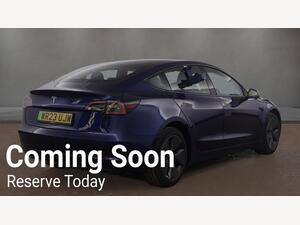 Tesla Model 3 LONG Range AUTO RWD 4dr