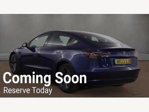 Tesla Model 3 LONG Range AUTO RWD 4dr