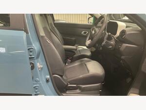 Dacia Spring 65 26.8kWh EXTREME AUTO 5dr