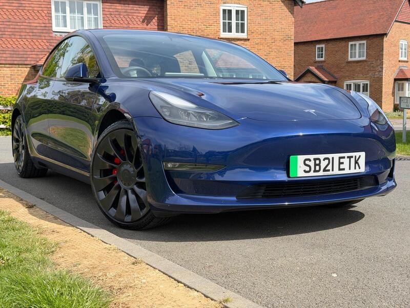 Tesla Model 3 (Dual Motor) Performance AUTO 4WDE 4dr (Performance Upgrade)