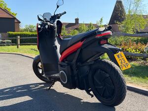 Scutum SEAT MO eScooter 125 Wheel-Hub Engine EURO 5