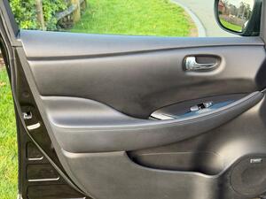 Nissan Leaf 62kWh E+ Tekna AUTO 5dr