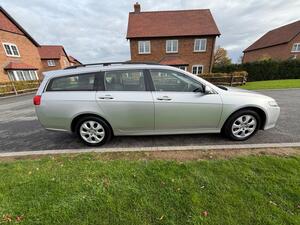 Honda Accord 2.4 i-VTEC EX Tourer 5dr