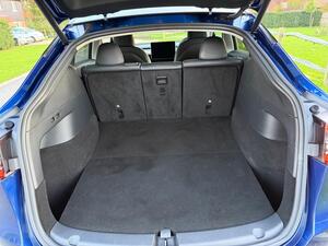 Tesla Model Y (Dual Motor) LONG Range AUTO 4WDE 5dr