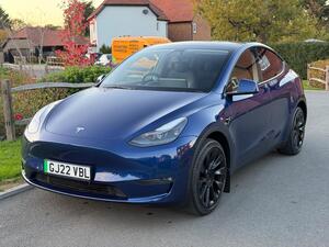 Tesla Model Y (Dual Motor) LONG Range AUTO 4WDE 5dr