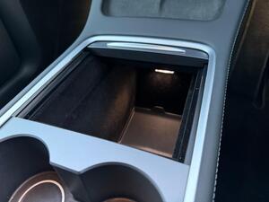 Tesla Model Y (Dual Motor) LONG Range AUTO 4WDE 5dr