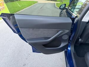 Tesla Model Y (Dual Motor) LONG Range AUTO 4WDE 5dr