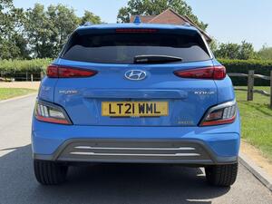 Hyundai KONA 39kWh Premium AUTO 5dr (10.5kW Charger)