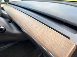 Tesla Model Y Auto RWD 5dr