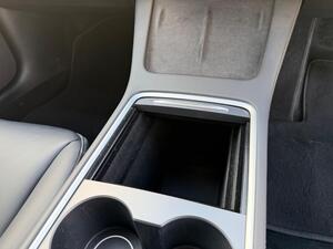 Tesla Model 3 Standard Range PLUS AUTO RWD 4dr