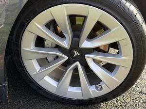 Tesla Model 3 Standard Range PLUS AUTO RWD 4dr