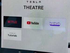 Tesla Model 3 (Dual Motor) LONG Range AUTO 4WDE 4dr