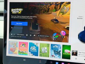 Tesla Model 3 (Dual Motor) LONG Range AUTO 4WDE 4dr