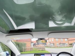 Tesla Model 3 (Dual Motor) LONG Range AUTO 4WDE 4dr