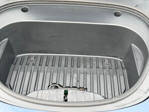 Tesla Model 3 (Dual Motor) LONG Range AUTO 4WDE 4dr