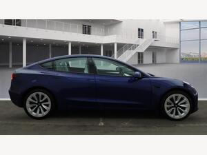 Tesla Model 3 (Dual Motor) LONG Range AUTO 4WDE 4dr