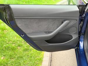 Tesla Model 3 (Dual Motor) LONG Range AUTO 4WDE 4dr