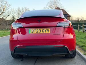 Tesla Model Y (Dual Motor) Performance AUTO 4WDE 5dr