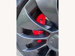 Tesla Model Y (Dual Motor) Performance AUTO 4WDE 5dr