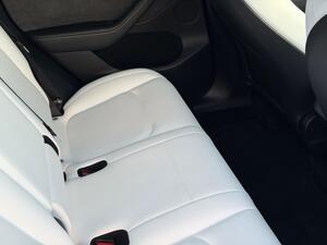 Tesla Model Y (Dual Motor) Performance AUTO 4WDE 5dr