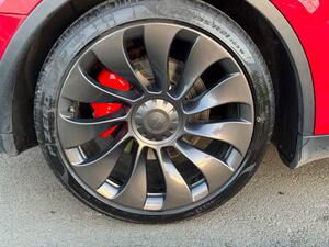 Tesla Model Y (Dual Motor) Performance AUTO 4WDE 5dr