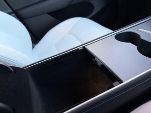 Tesla Model Y (Dual Motor) Performance AUTO 4WDE 5dr