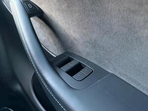 Tesla Model Y (Dual Motor) Performance AUTO 4WDE 5dr