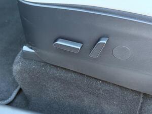 Tesla Model Y (Dual Motor) Performance AUTO 4WDE 5dr