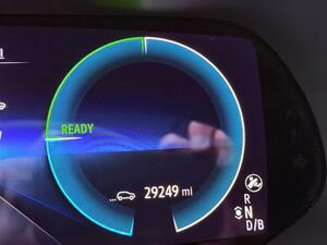 Renault Zoe R110 EV50 52kWh Iconic AUTO 5dr (Rapid Charge)