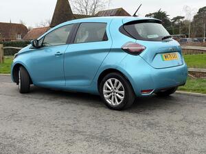 Renault Zoe R110 EV50 52kWh Iconic AUTO 5dr (Rapid Charge)
