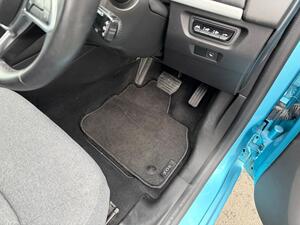 Renault Zoe R110 EV50 52kWh Iconic AUTO 5dr (Rapid Charge)