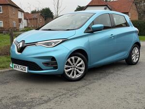 Renault Zoe R110 EV50 52kWh Iconic AUTO 5dr (Rapid Charge)