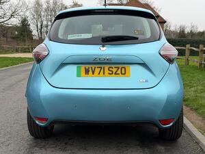 Renault Zoe R110 EV50 52kWh Iconic AUTO 5dr (Rapid Charge)