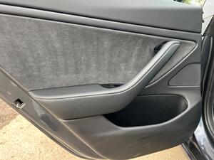 Tesla Model 3 (Dual Motor) LONG Range AUTO 4WDE 4dr