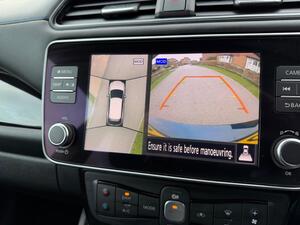 Nissan Leaf 39kWh N-Connecta AUTO 5dr