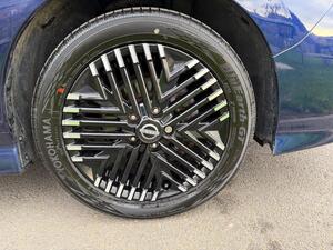 Nissan Leaf 39kWh N-Connecta AUTO 5dr