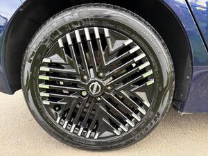 Nissan Leaf 39kWh N-Connecta AUTO 5dr